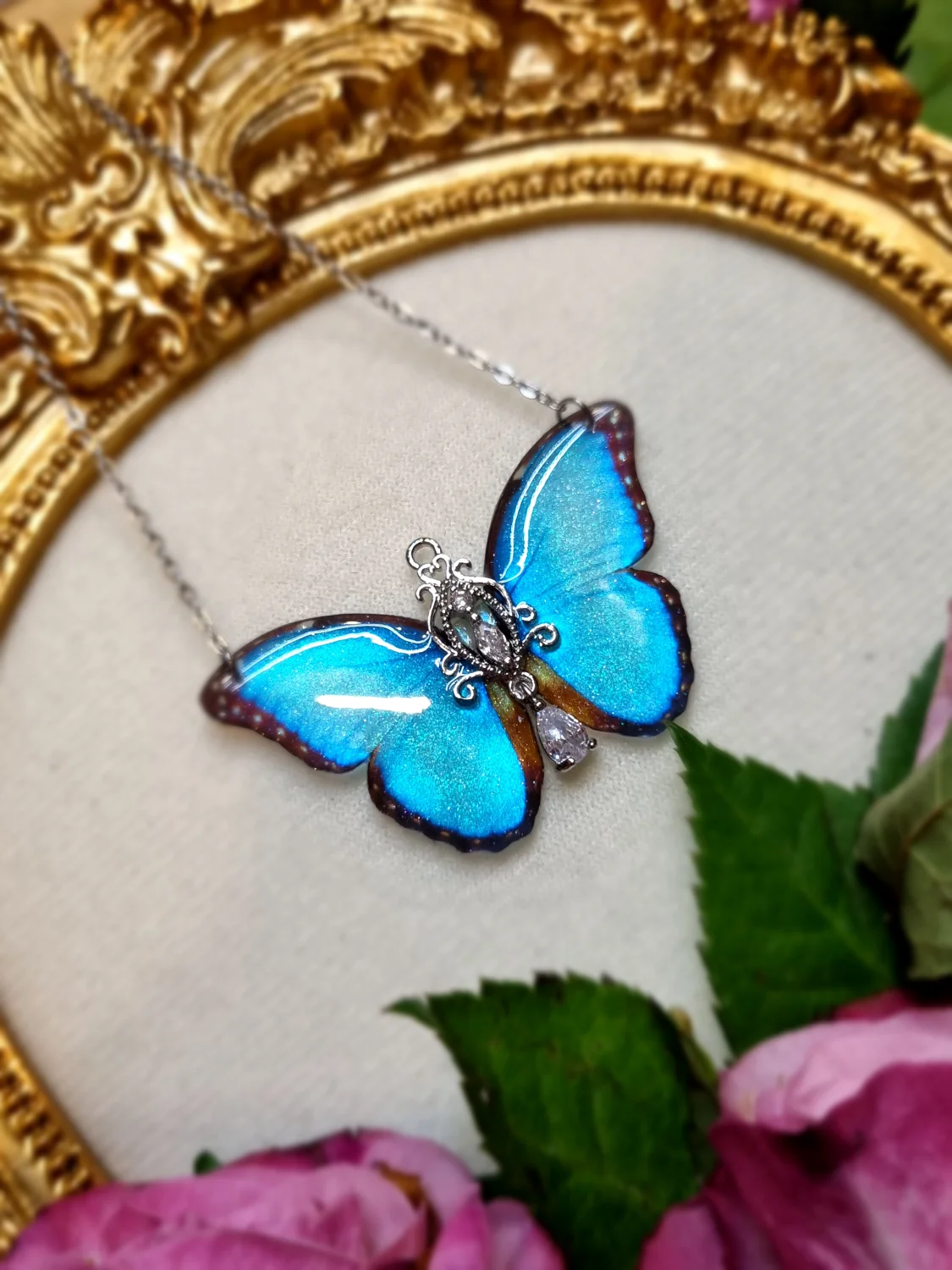Morpho opalizujący