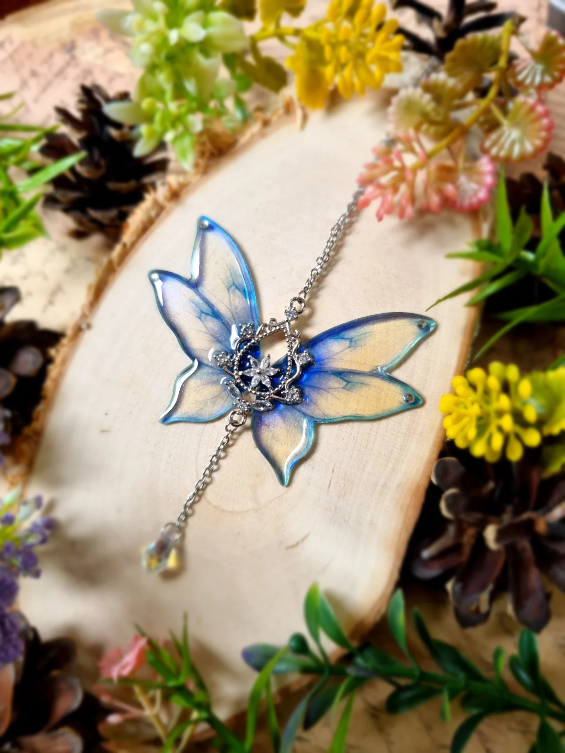 Szept nadchodzącej wiosny opalizujący 