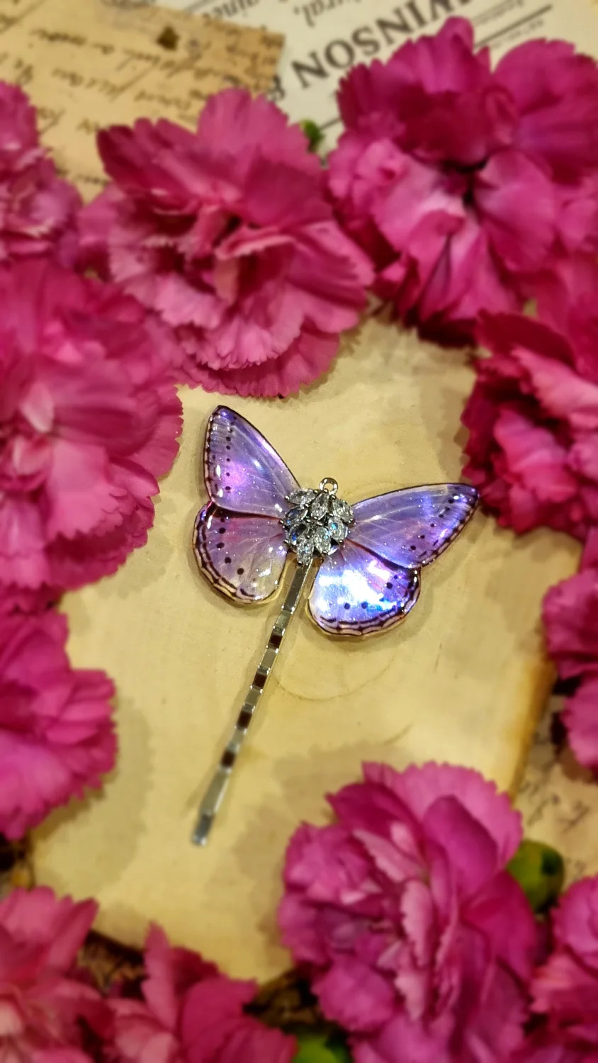 Wsuwka z opalizującym motylem fioletowa