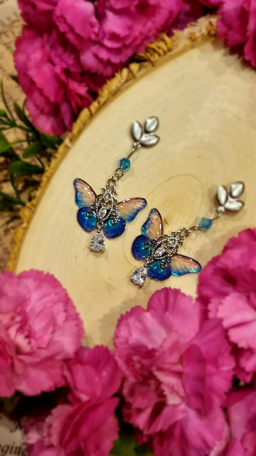 Motylki niebieskie opalizujące