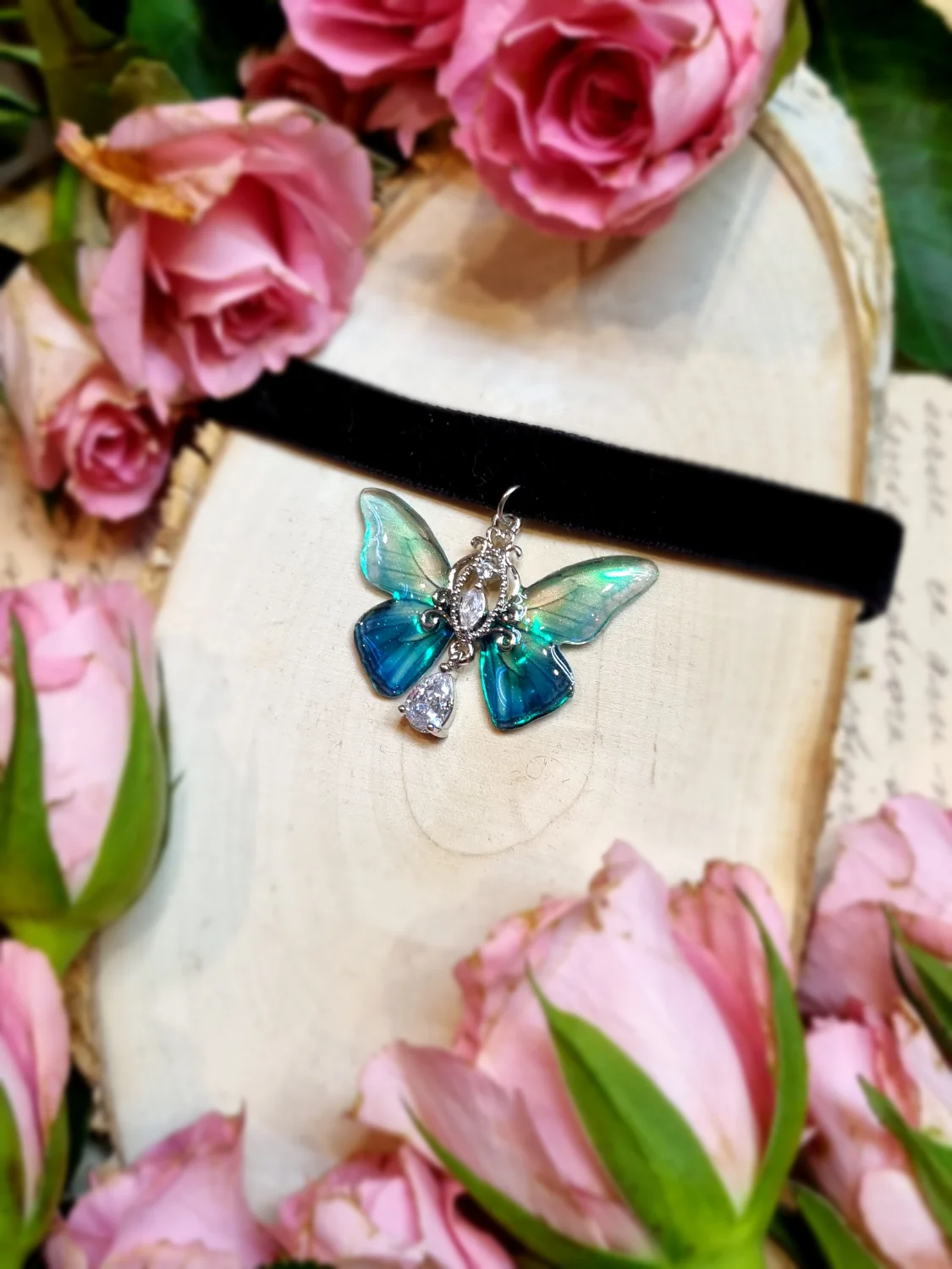 Motylek niebieski opalizujący